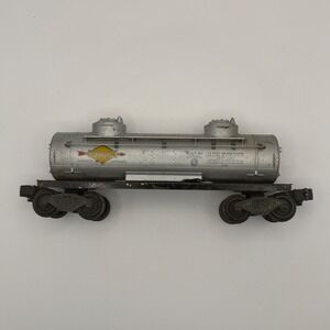Lionel Sunoco 8000 Gallon Tank Car Vintage Silver O Gauge Rolling Stock